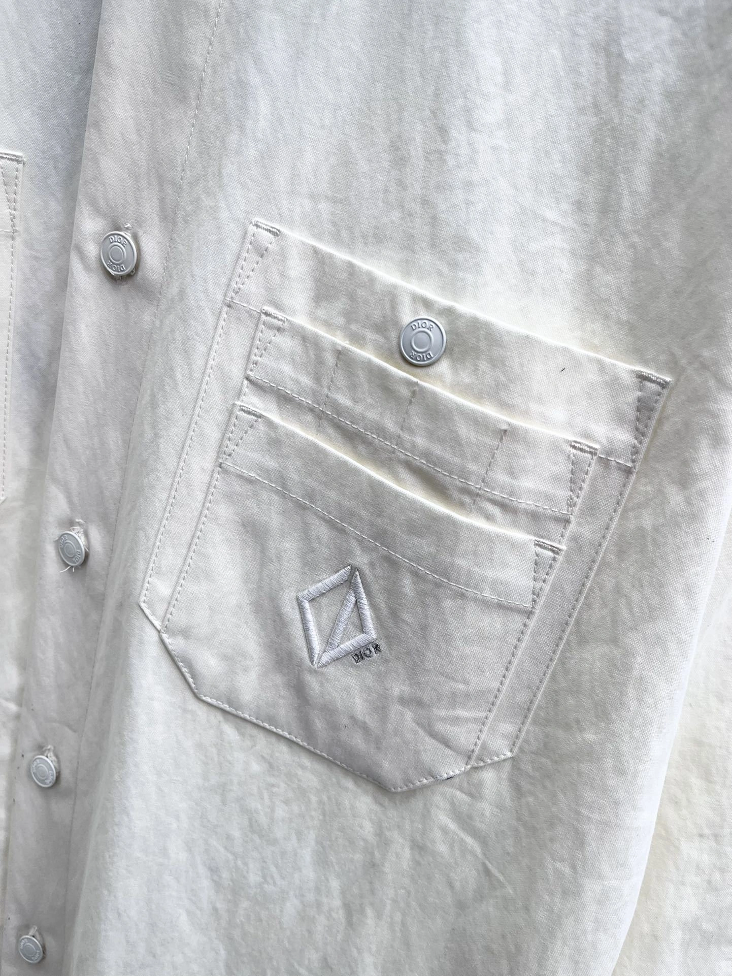 wg.luxury- 4ior item:E-F443J2521H